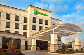 Отель Holiday Inn Quincy, an IHG Hotel  Куинси